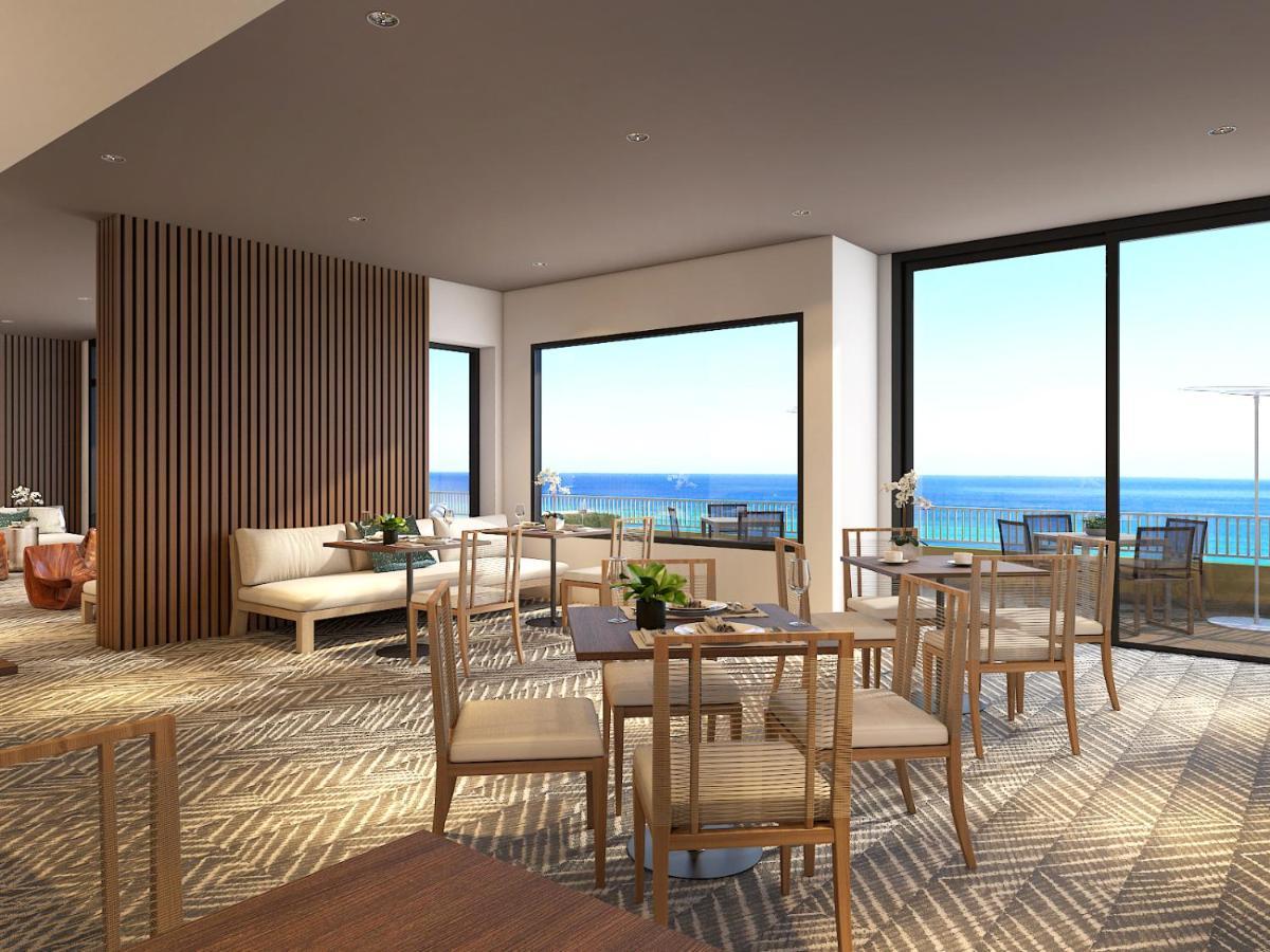 Hotel Aston Waikiki 4*